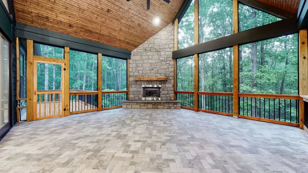 Images Deed Brothers LLC.