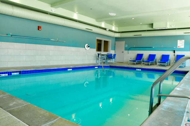 Images Holiday Inn Express & Suites Elko by IHG