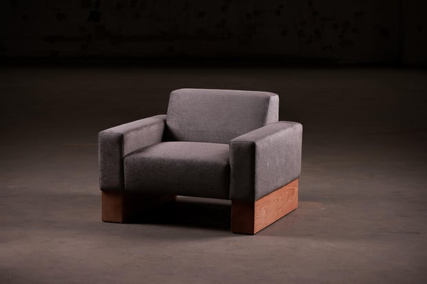Images SENTIENT Furniture