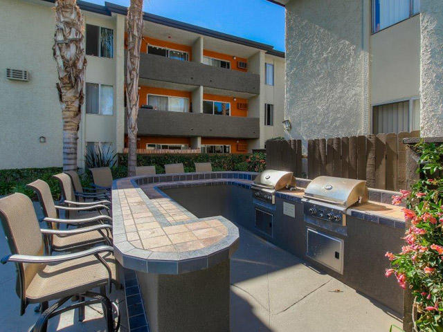 Outdoor BBQ and Grill Area Cornerstone Apartments Canoga Park (747)239-5299