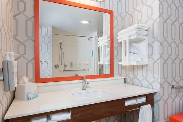 Images Hampton Inn Marianna I-10