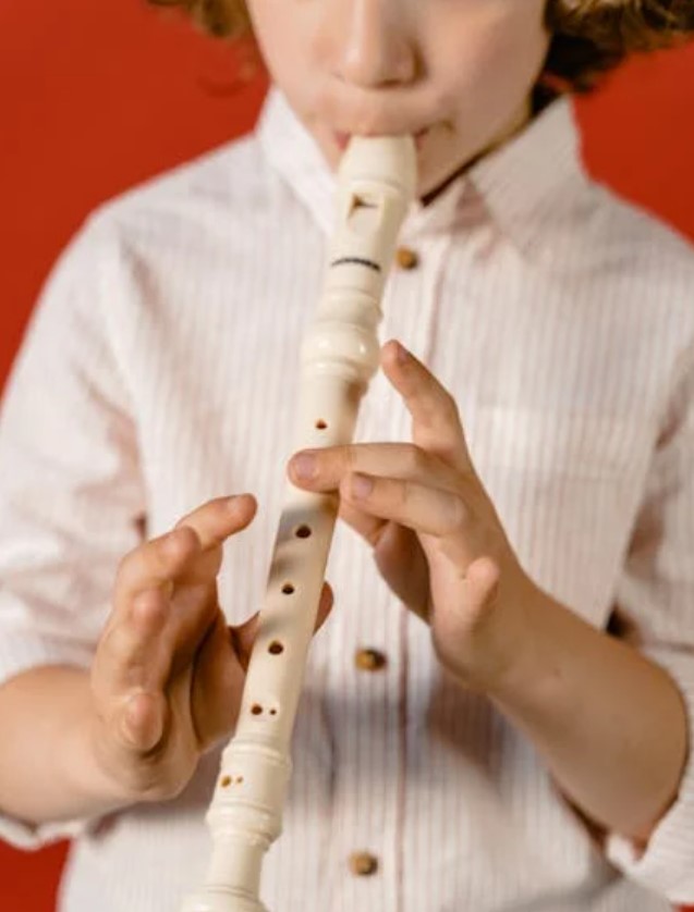 Images Femae – Escuela De Música