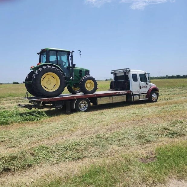 Images Cavin Wrecker Service