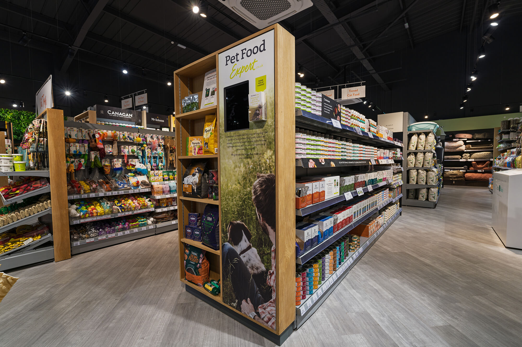 Pets Corner Ascot Interior