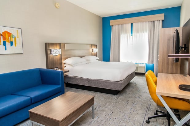Images Holiday Inn Express & Suites Pittsburgh-South Side by IHG