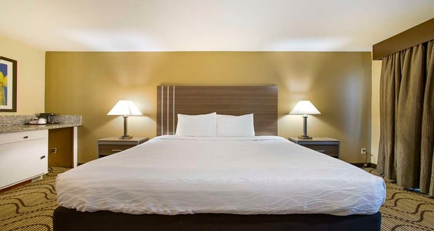 Images SureStay Plus by Best Western Sacramento North