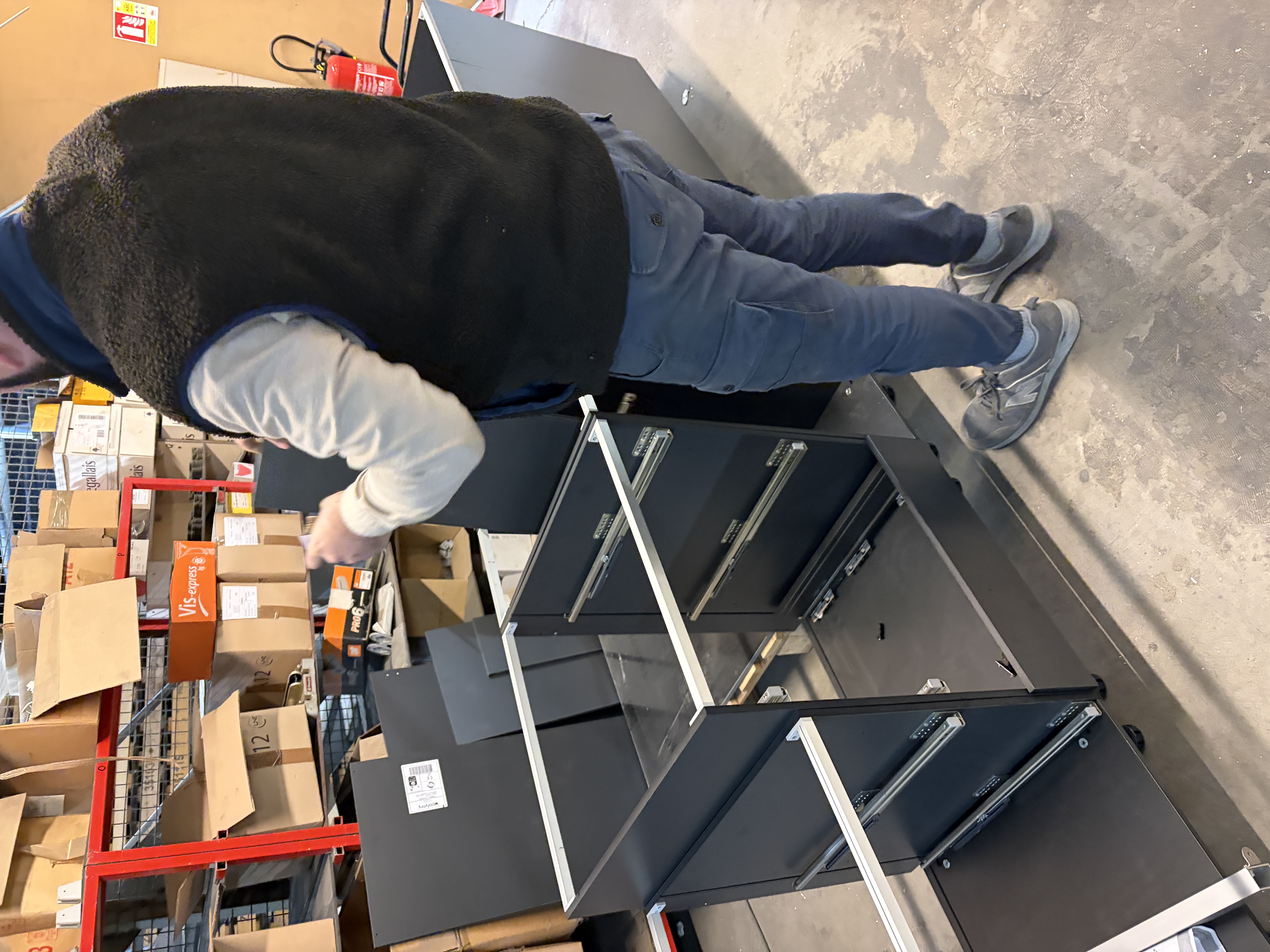 Montage de nos cuisines à la main