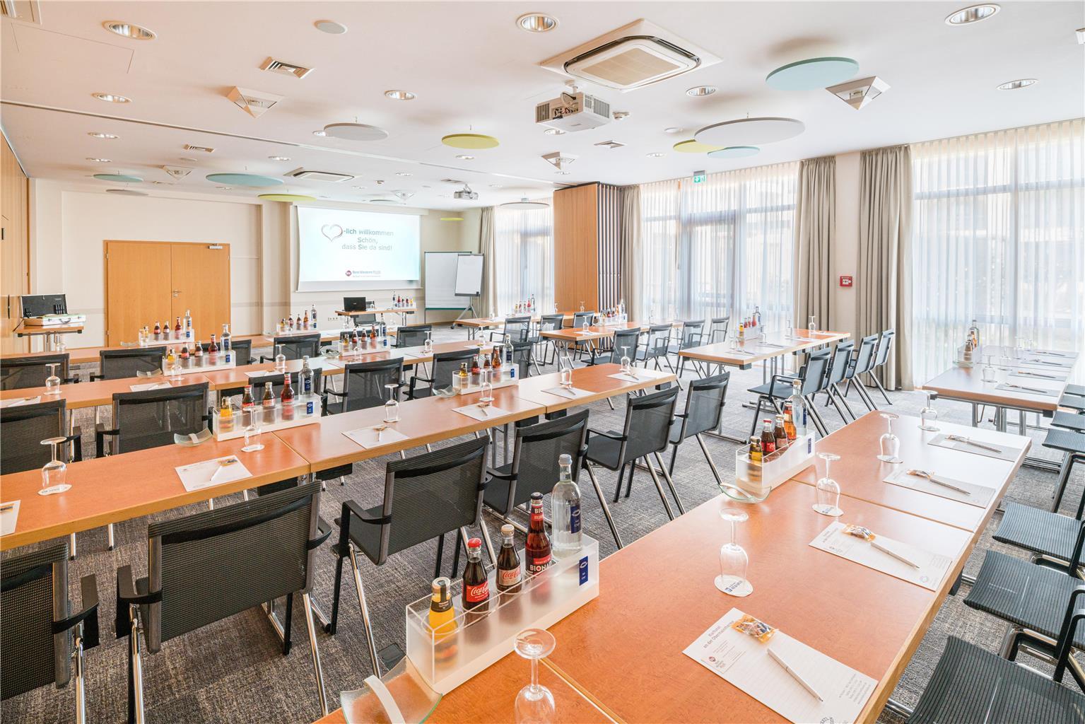 Best Western Plus Kurhotel an der Obermaintherme, Am Kurpark 7 in Bad Staffelstein