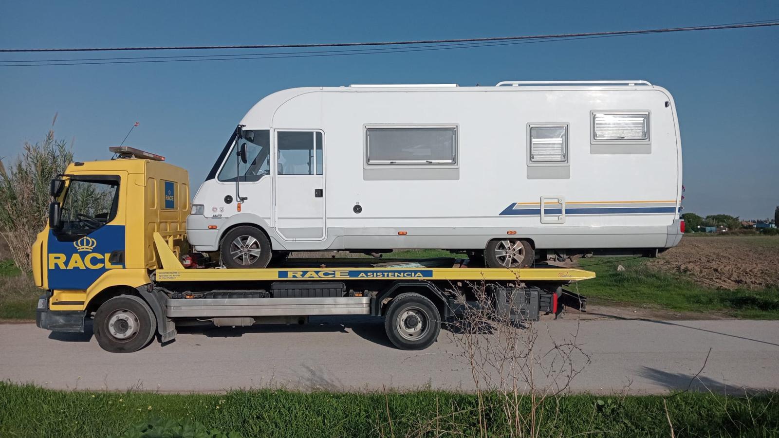 Images Grúas Bellamiel