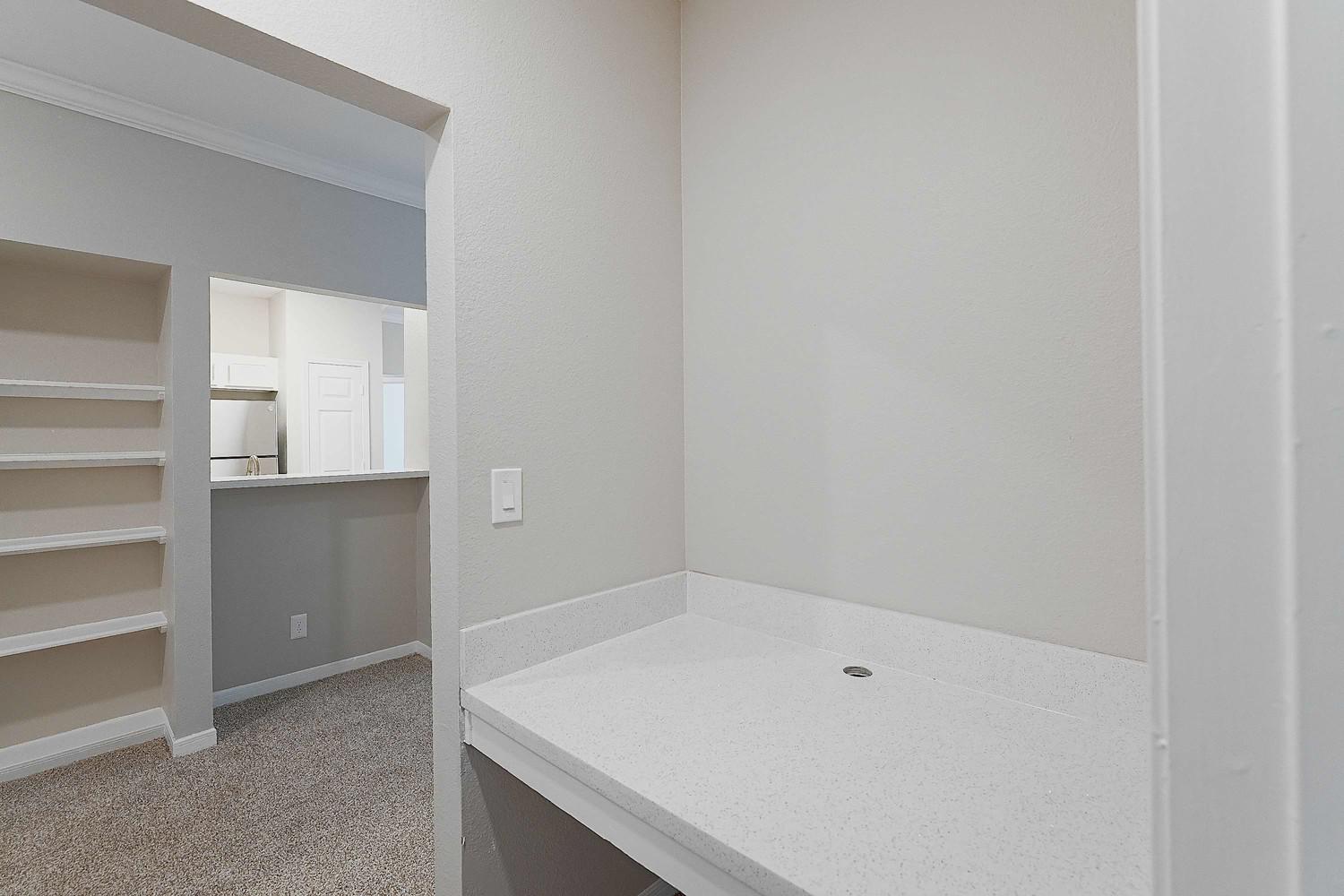 The Club at Stablechase Apartments, 13504 Schroeder Rd Houston, TX 77070, Houston, TX, Real