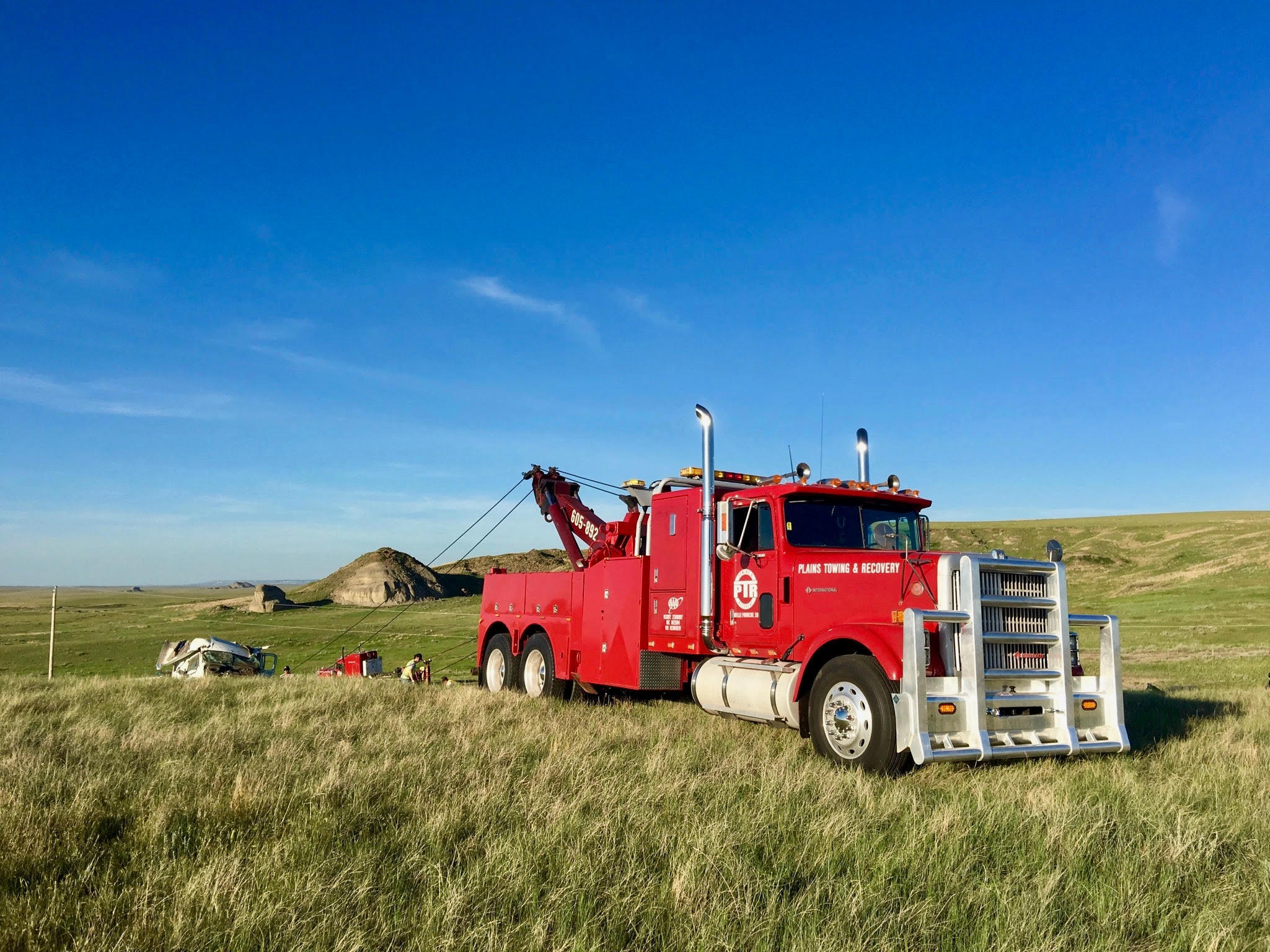 We have been serving Northwestern South Dakota for over 15 years, and are proud to serve all your towing and recovery needs. Large or small we have all the equipment, knowledge and manpower to serve you!  We have built our business with great service, fair pricing and going the extra mile for our customers. We serve 10 counties in 4 states, South Dakota, North Dakota, Wyoming and Montana, We are the preferred towing and recovery choice for law enforcement agencies in our local area, we have earned our relationship with local law enforcement and look forward to earning your trust as well! Plains Towing and Recovery provides a wide assortment of towing and recovery services that range from towing motorcycles and compact cars to performing full recovery on semis and their trailers. We also proudly work with a number of law enforcement agencies throughout our service area.