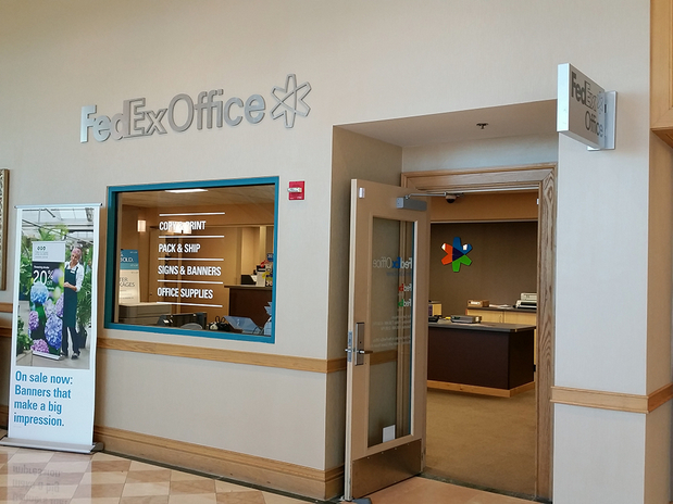 Images FedEx Office Print & Ship Center - Closed