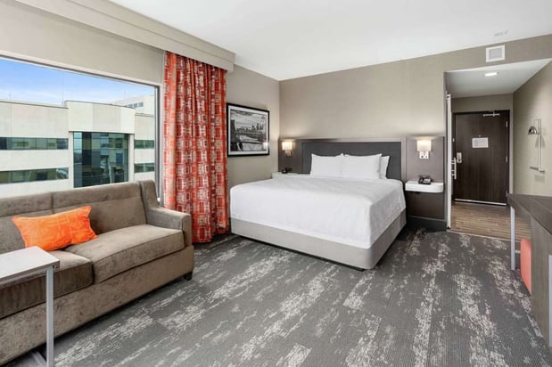 Images Hampton Inn & Suites Spokane Downtown-South