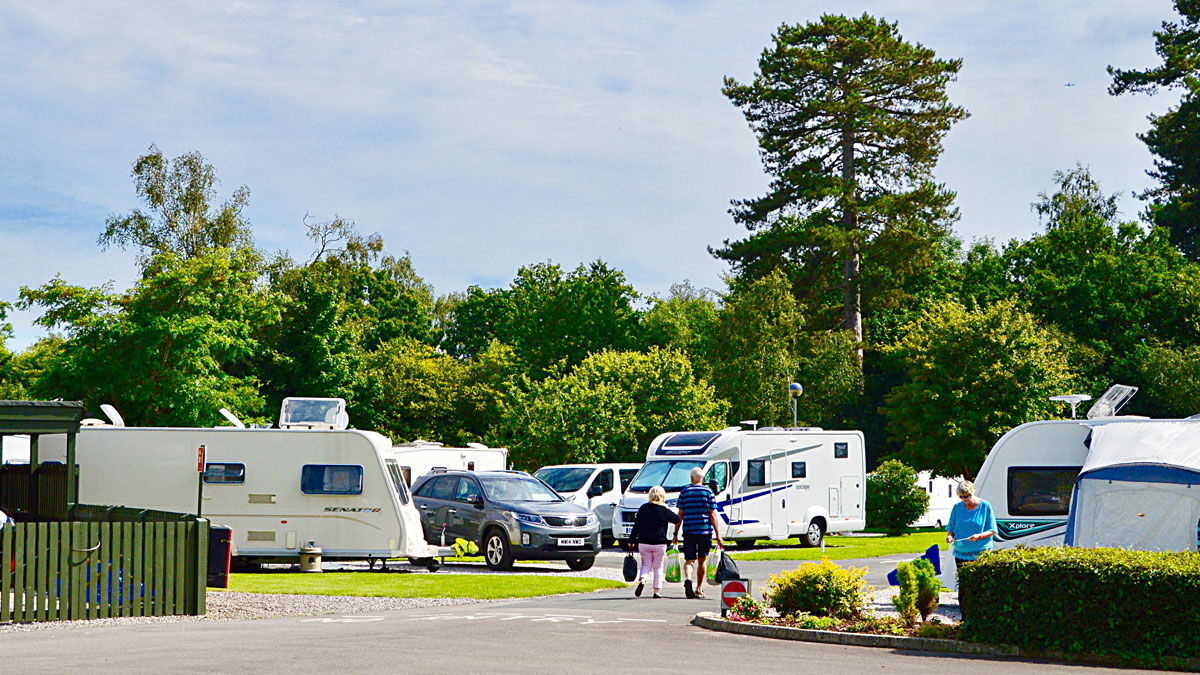 Images Wyatts Covert Caravan and Motorhome Club Campsite