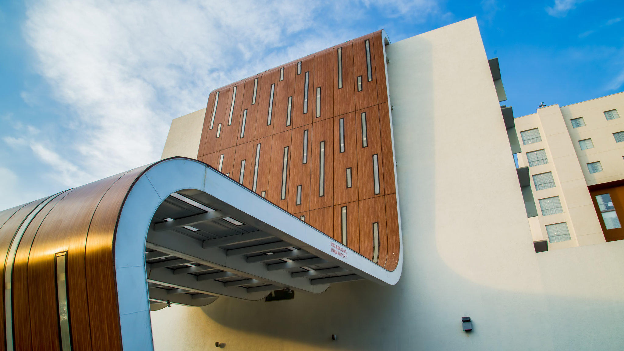 Images Holiday Inn Guadalajara Patria-Universidad by IHG
