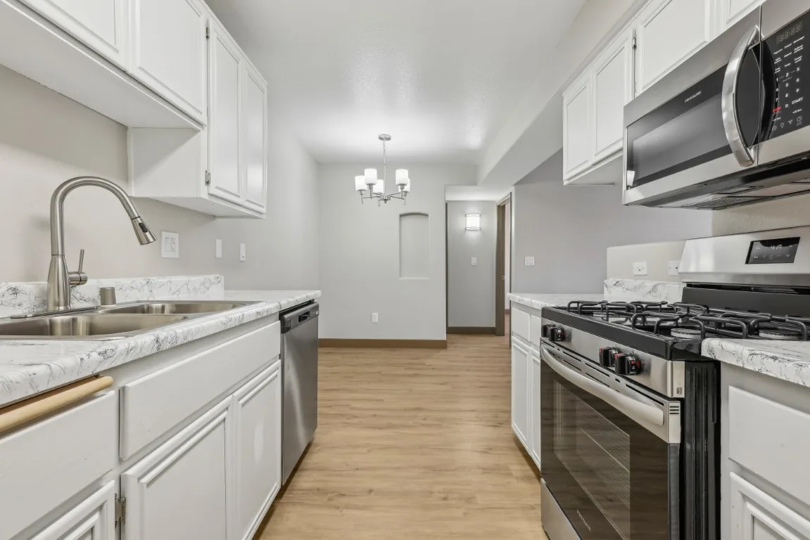 Apartment Kitchen