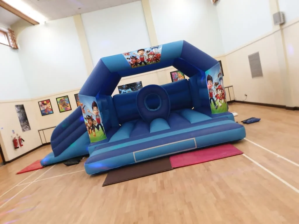 Images Top Banana Bouncy Castles