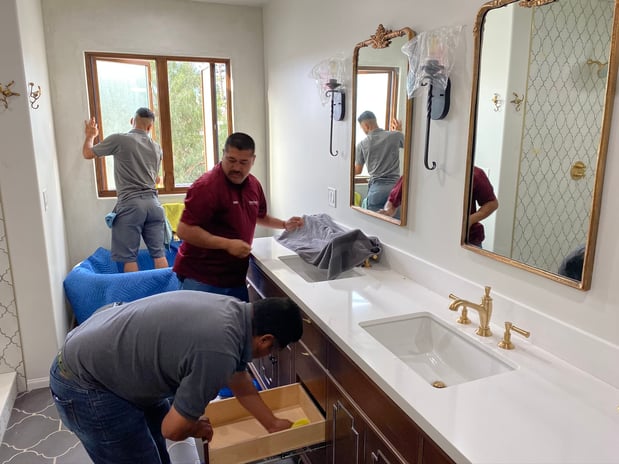 Images Nancie Brown & Associates