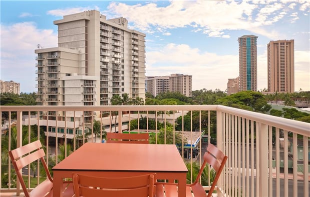 Images The Ambassador Hotel of Waikiki, Tapestry Collection by Hilton