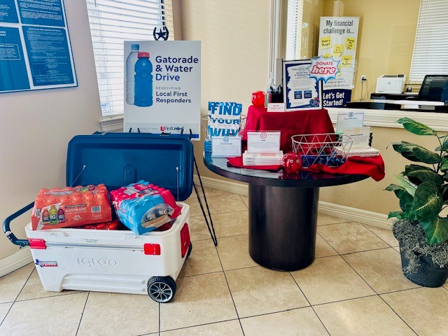 First United Bank - Sanger - interior community spotlight
