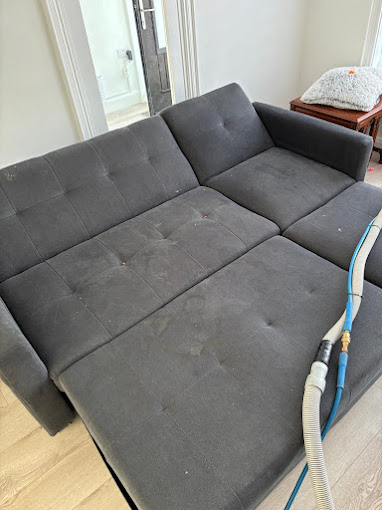 COMPLETE CARPET AND UPHOLSTERY CLEANING 10