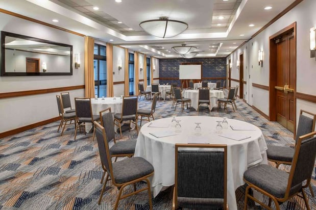Images DoubleTree by Hilton Hotel San Francisco Airport