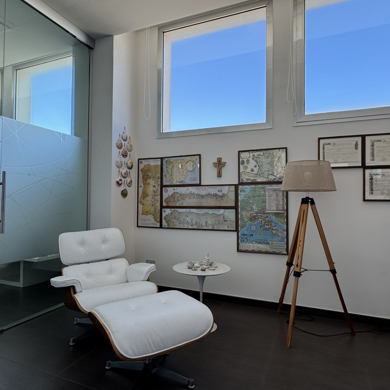 Images Giulio Pisani Business Consultant