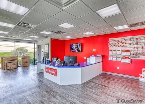 Images CubeSmart Self Storage