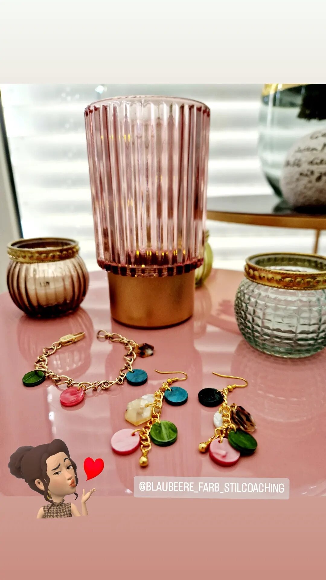 bLAUBEere Farb- & Stilberatung, Dipl.Visagistin, Carl-Zuckmayer-Straße 38 in Salzburg