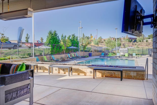 Images Eaglewood Lofts