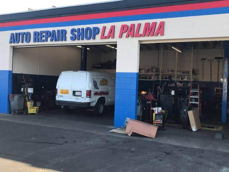 Images Auto Repair Shop La Palma