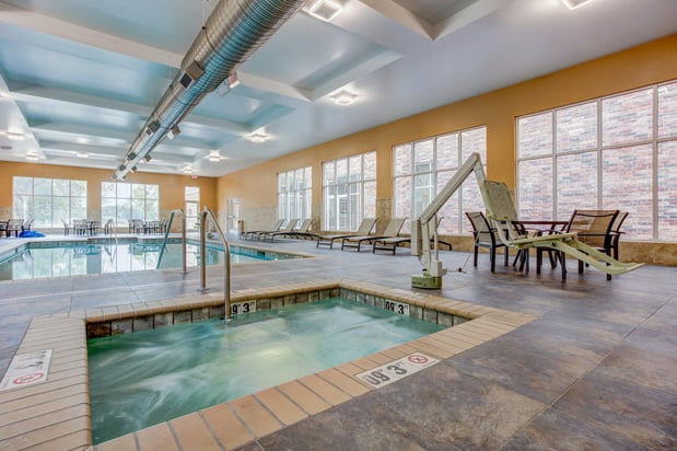 Images Holiday Inn & Suites Lafayette North by IHG