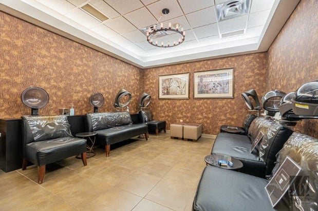 Images Mitchell's Salon & Day Spa