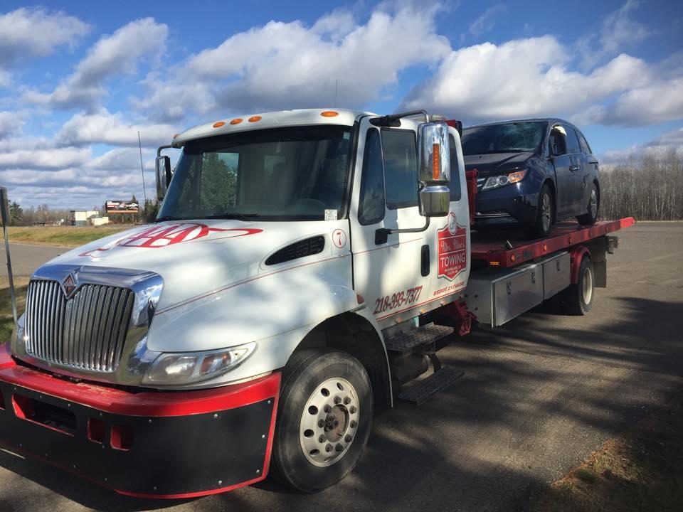 Mrs. Mac's Towing   (218) 393-7377
http://mrsmacstowing.com/
AAA Local Provider
