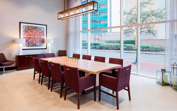 Images Hilton Garden Inn Downtown Dallas