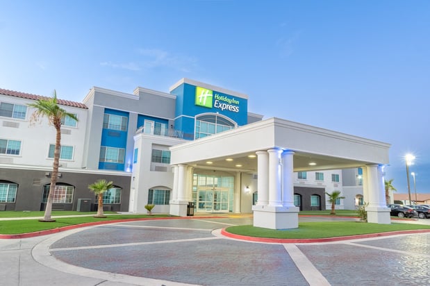 Images Holiday Inn Express & Suites El Centro by IHG
