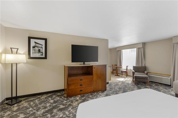 Images Best Western Plus Riverfront Hotel and Suites