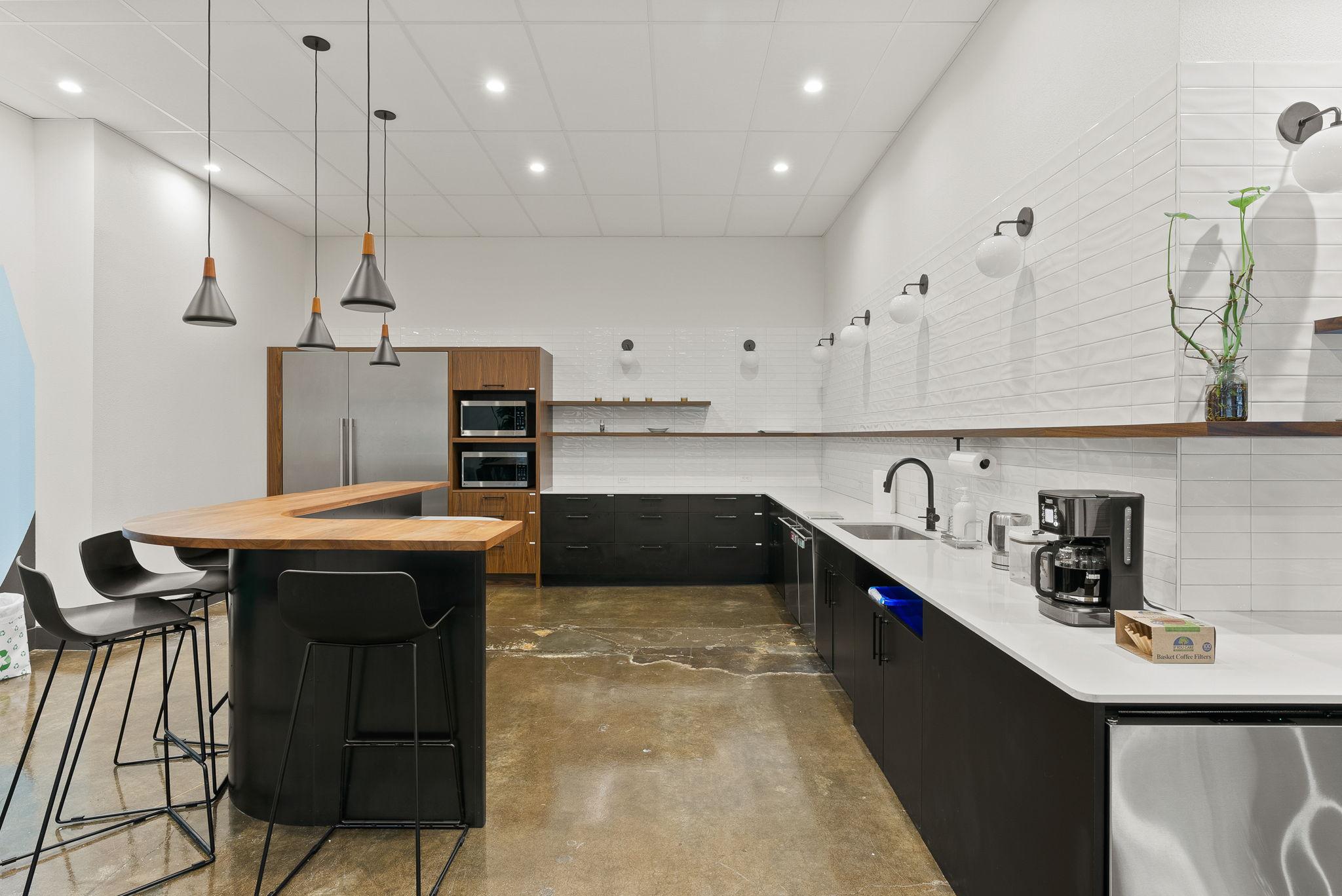 Kitchen Space at Discover Recovery Portland