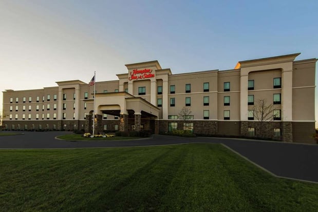 Images Hampton Inn & Suites Wheeling-The Highlands