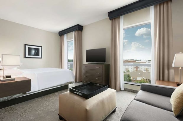 Images Embassy Suites by Hilton Charlotte Ayrsley