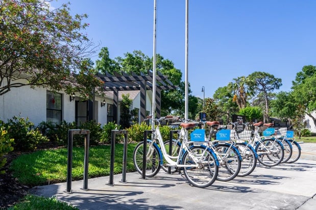 Images Melrose on the Bay Apartment Homes