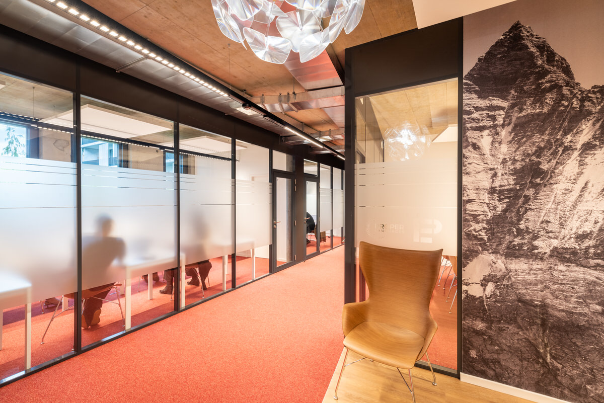 Bilder PROPER Languages SA