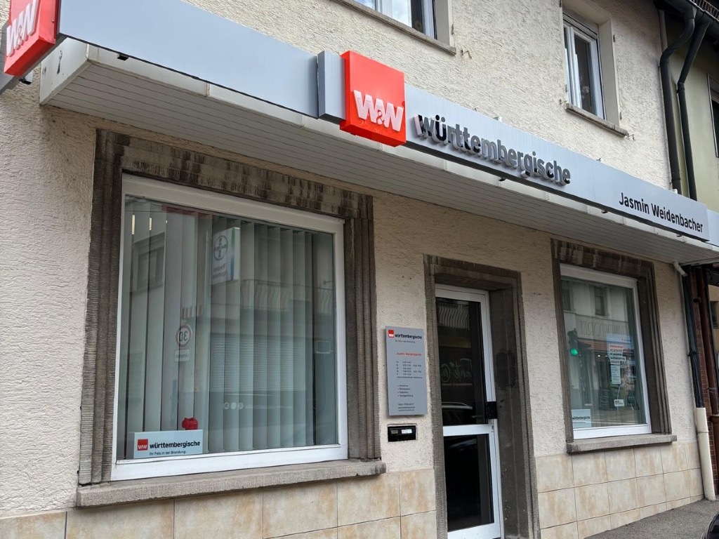 Württembergische Versicherung: Jasmin Weidenbacher Schmidt, Maybachstraße 27 in Löwenstein