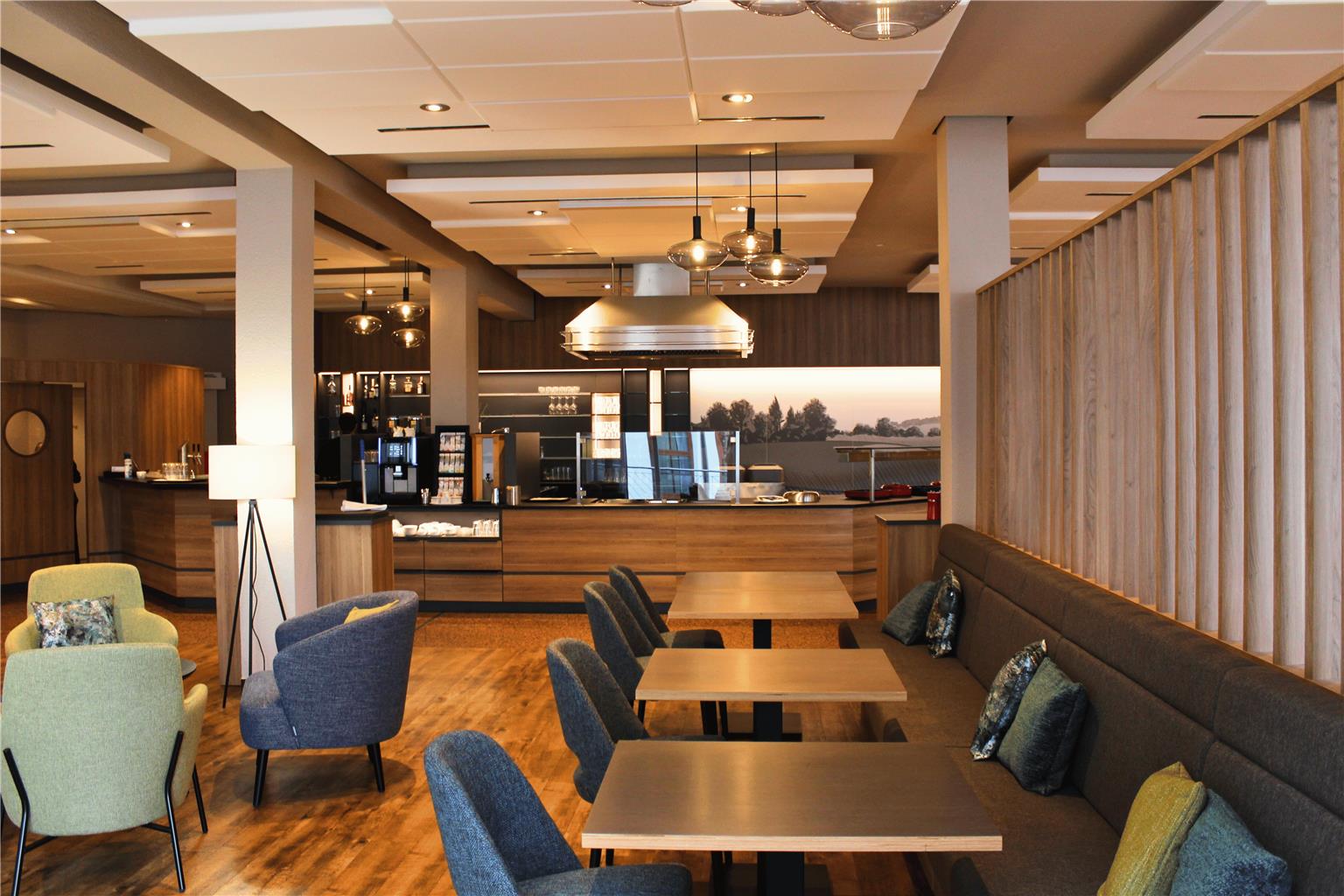 Best Western Plus Hotel Am Schlossberg, Europastrasse 13 in Nuertingen