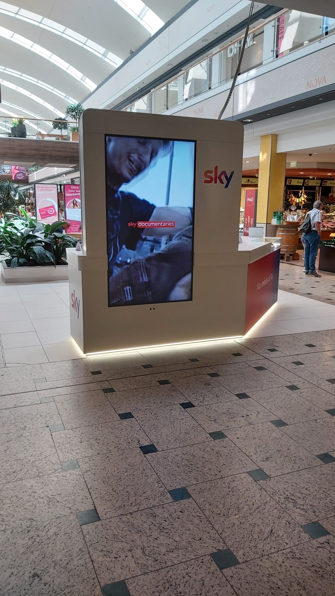 Kundenbild groß 3 Sky Shop