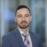 Max Vaynrub, MD - MSK Orthopaedic Surgeon Logo