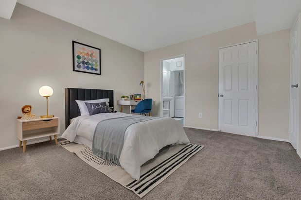 Images Townhomes at Gateway