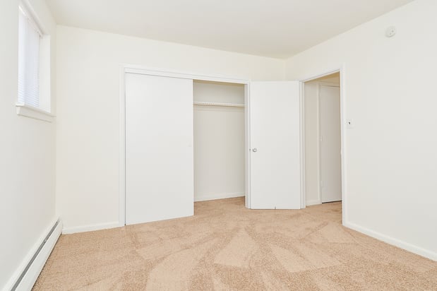 Images Woodview Apartments