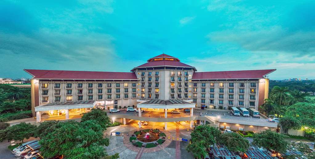 Radisson Blu Water Garden Hotel, Dhaka