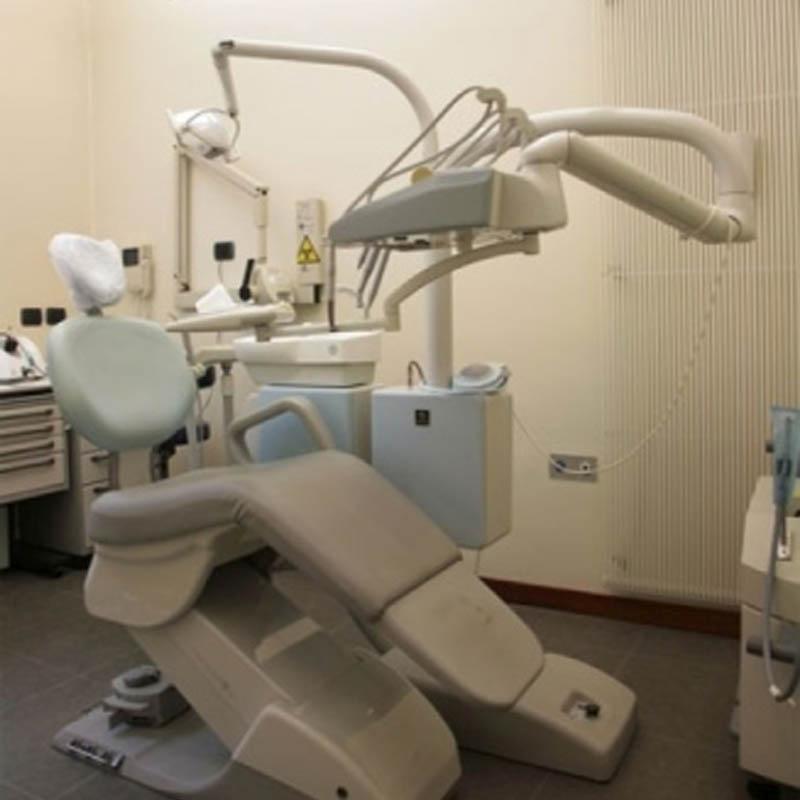 Images Studio Dentistico Monticelli Dr. Andrea